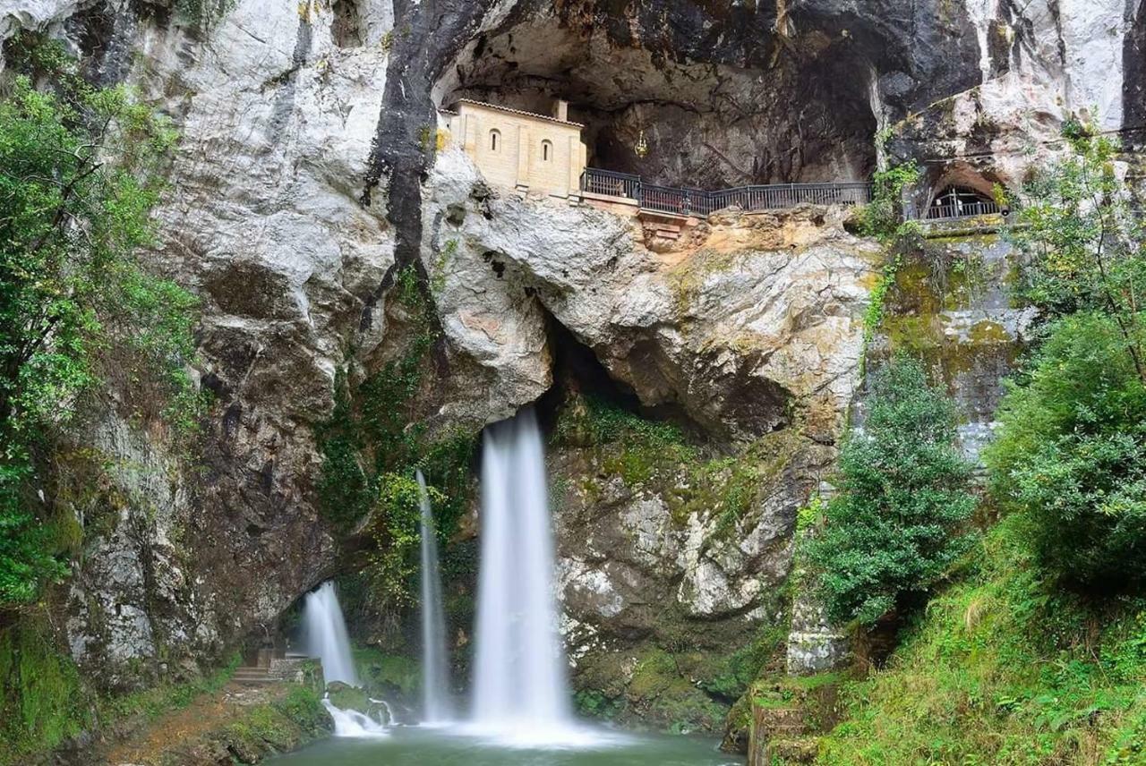 Hotel Casa Rural Priena Covadonga Exterior foto